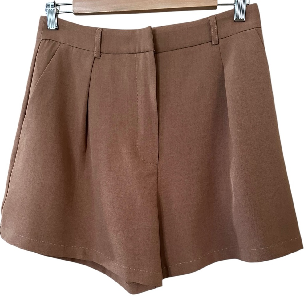 Commense Casual Mid Waisted Shorts, Without Belt, Size M